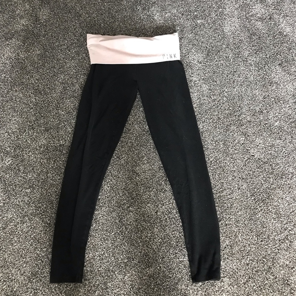 Pink yoga leggings